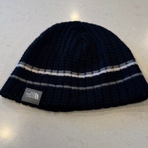 The North Face Men's Black and Gray Striped Beanie